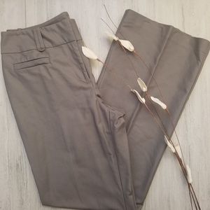 Ann Taylor size 8 curvy straight leg pants